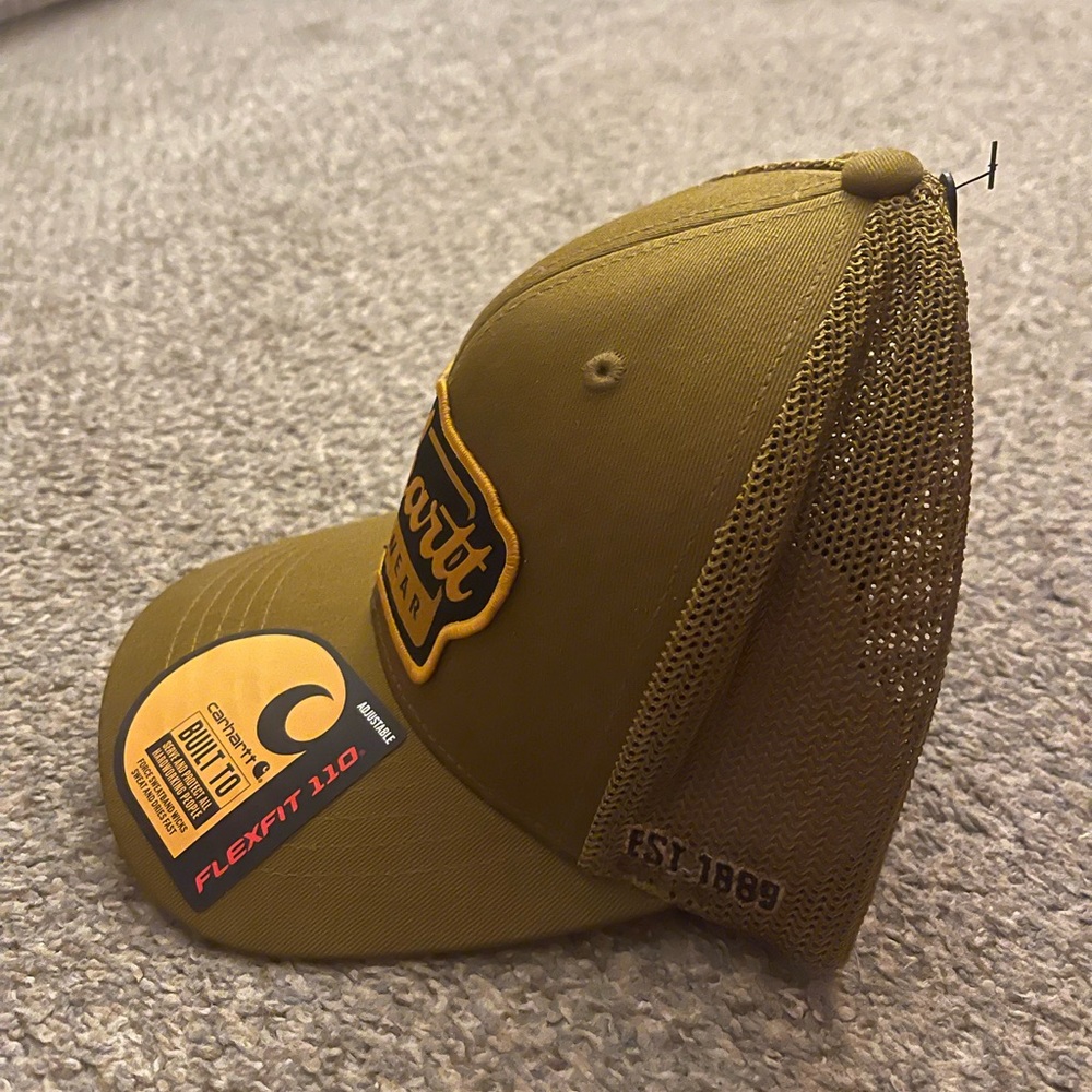 Carhartt Rugged Flex Twill Mesh-Back Script Patch Cap